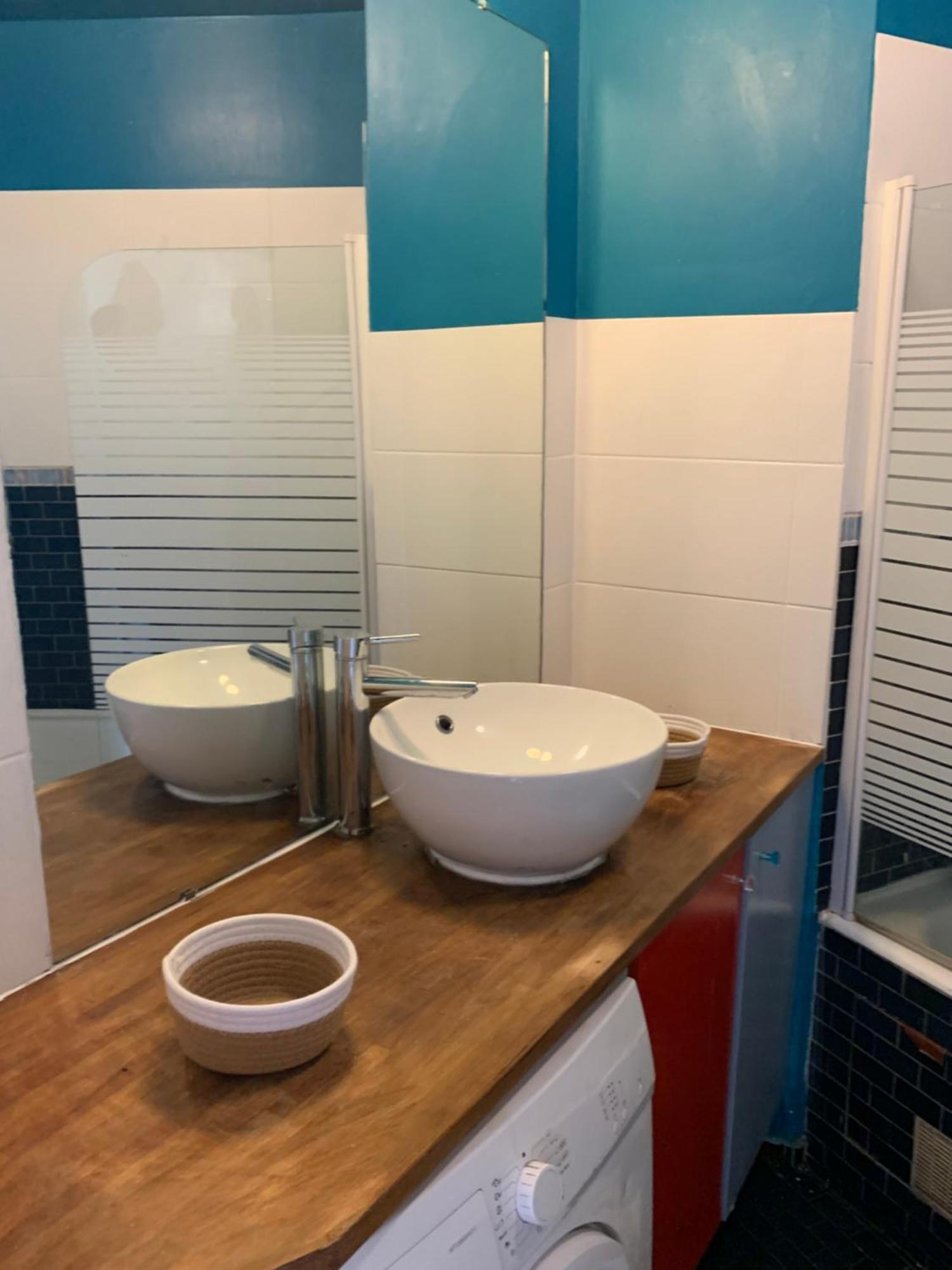 Paris La Defense - Santorin Apartment With Jacuzzi Courbevoie Dış mekan fotoğraf